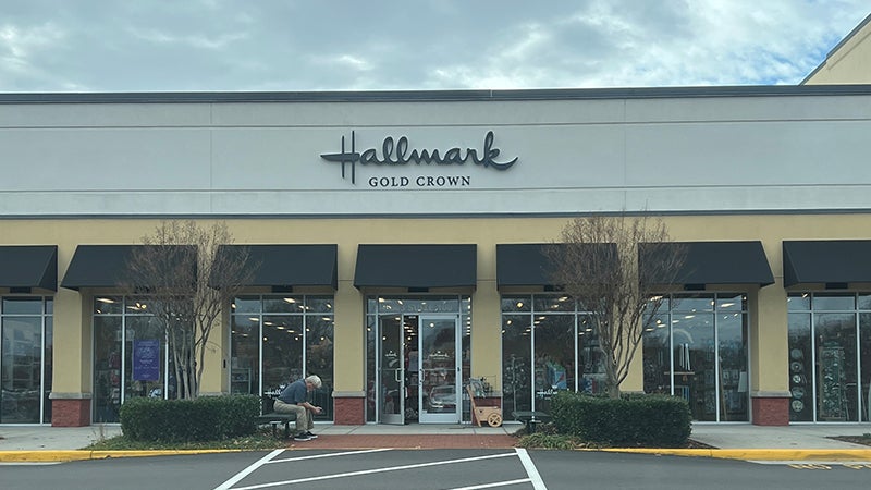 Ribbon cutting Friday to open new Banner’s Hallmark location - The